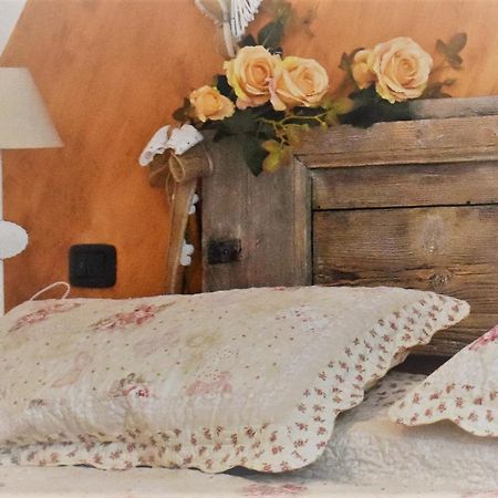 B&B Tulipano Crone Exteriör bild