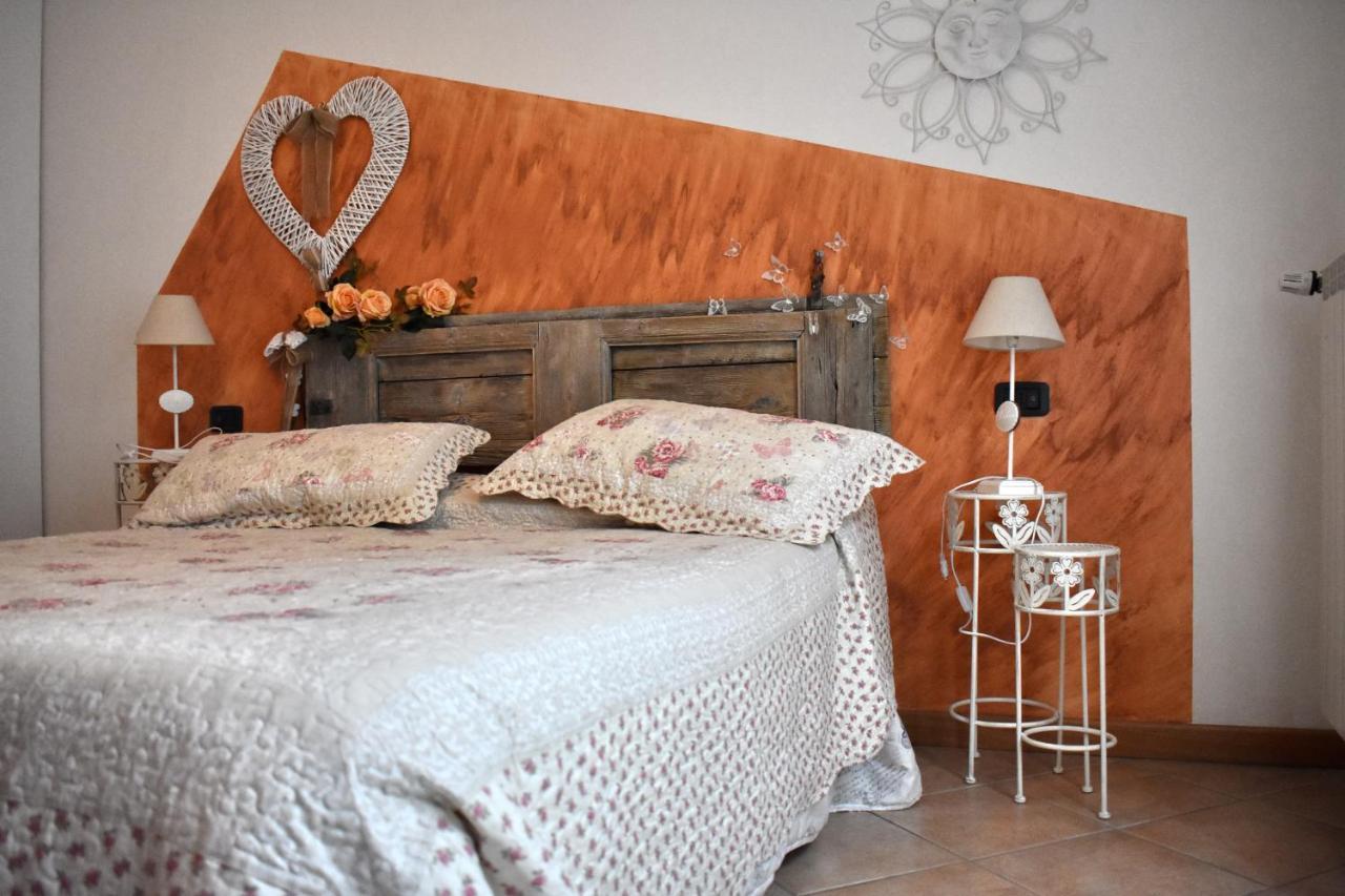 B&B Tulipano Crone Exteriör bild