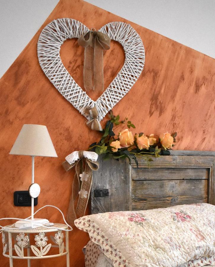 B&B Tulipano Crone Exteriör bild