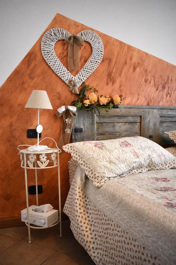 B&B Tulipano Crone Exteriör bild