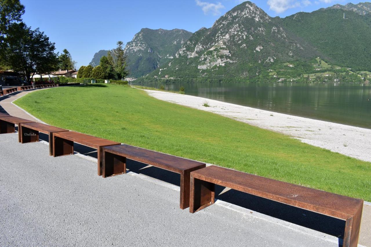 B&B Tulipano Crone Exteriör bild